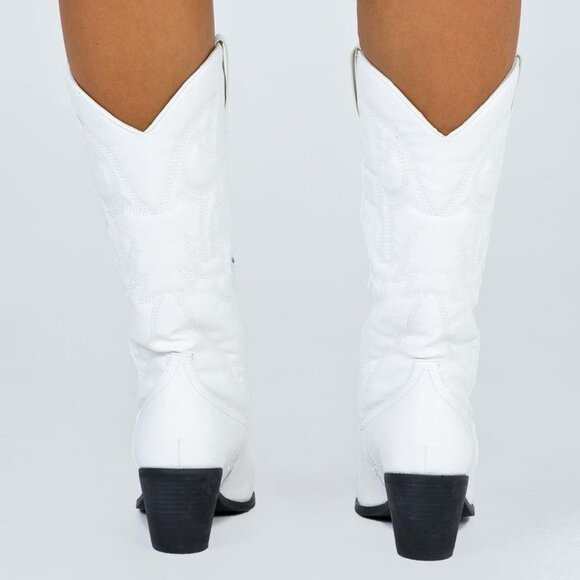 #39❤️ NEW THERAPY CLAYTON WHITE BOOTS - Picture 5 of 10